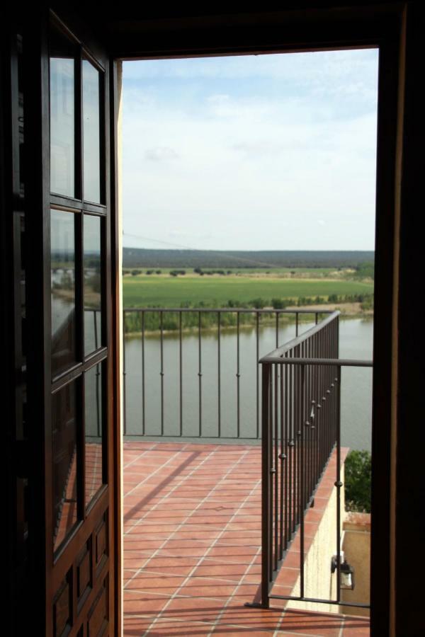 Alto De La Reserva Castronuno Exterior foto